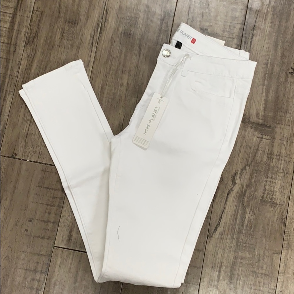 Nine planet white skinny jeans